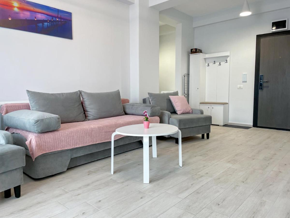 Astoria Rose Lägenhet Năvodari Exteriör bild